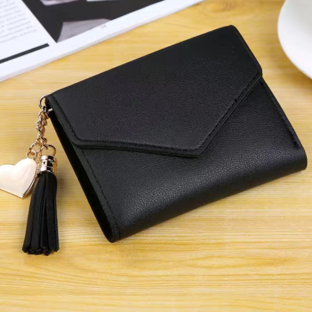 Black Wallet with Tassel Heart Keychain